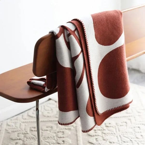 Throw Blanket Jacquard Imitation Cashmere Throw sofa Blanket Soft Leisure Bedspread Home Decor Sofa Cover Nordic Classic Shawl Luxury Warm Cover 9