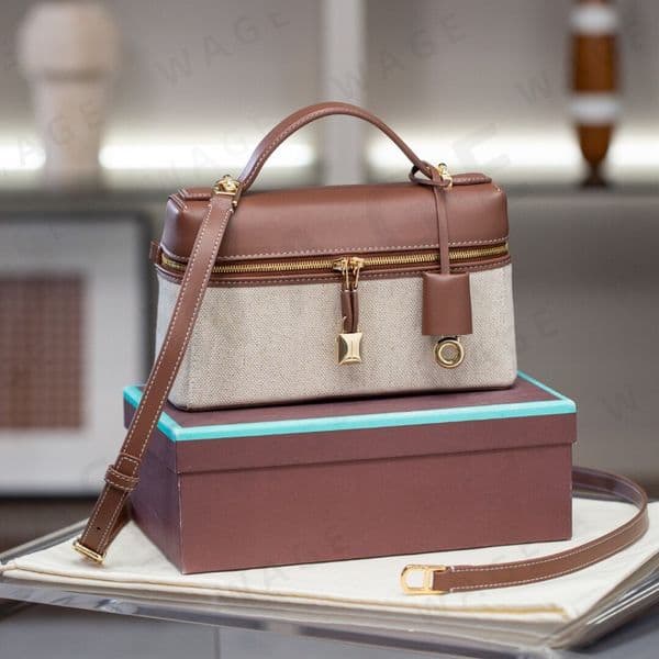 Designer Bag: Niche Design Canvas Lunch Box Bag, Light Luxury Linen with Cowhide Shoulder Bag, Casual Versatile Crossbody Bag, Commuter Handbag 10A