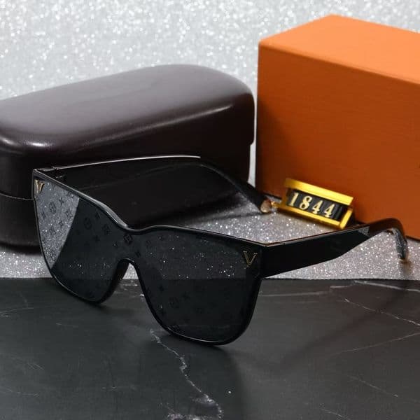2026 Luxury Designer Sunglasses Women Men Sunglass Classic Eyeglasses Eyewear Shades Fashion Outdoor UV400 Travel Beach Sport Driving Glasses High Quality