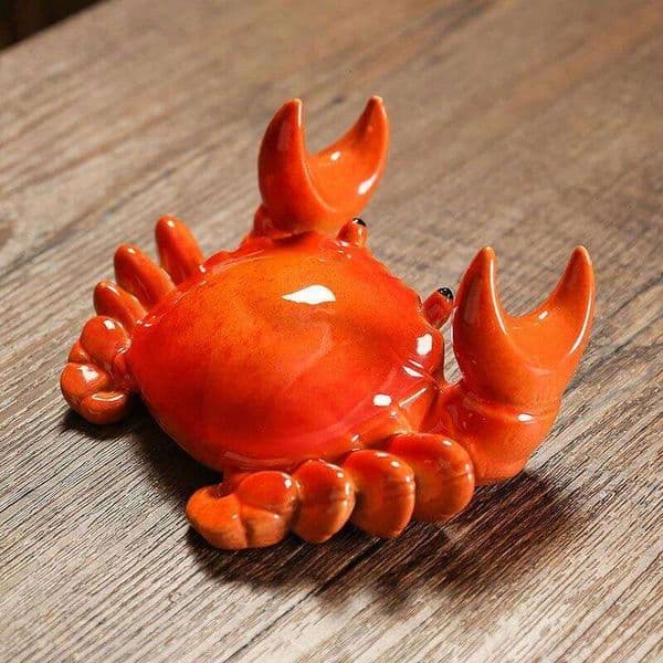 Ceramic Crab Mobile Phone Brush Pen Holder Cover Desktop Tea Pet Fortune-Making Ornament From All Directions 26Y0401