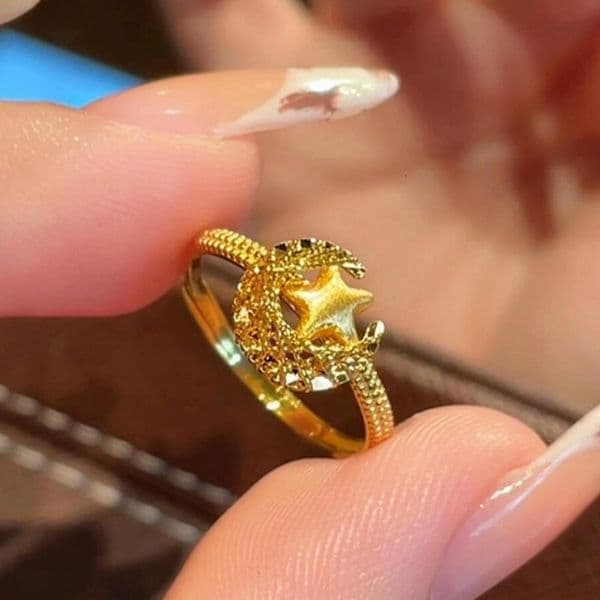 Vintage mid-century style gold brushed star-moon dreamweaver dazzling, simple, niche, open-ended index finger ring, wholesale