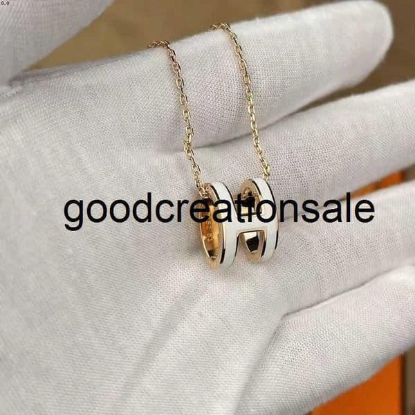 Designer Necklace letter H necklace for women high-end enamel 18k rose gold collarbone pendant versatile and non-fading U8ET U8ET