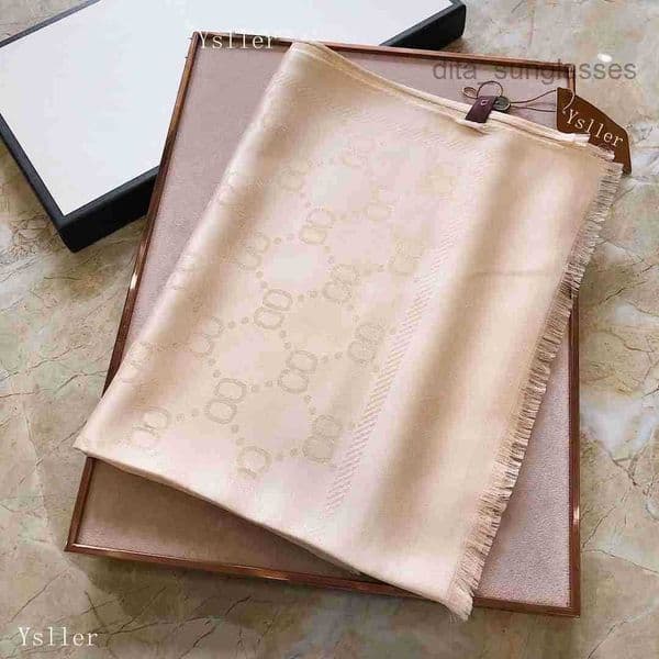 For Women Mens Designers V Shawls Brand Scarves GG Pashmina Winter 100 Cashmere Big Wraps Christmas Gift versatile Jacquard Designer Scarf