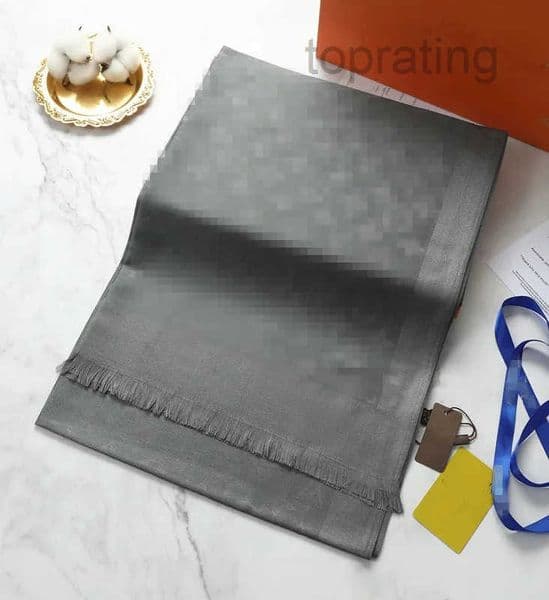 Designer scarf luxury scarf for women Shawl Knitting Warm Fashion Trend Two Sides Color Temperament Travel Gift 5A quality