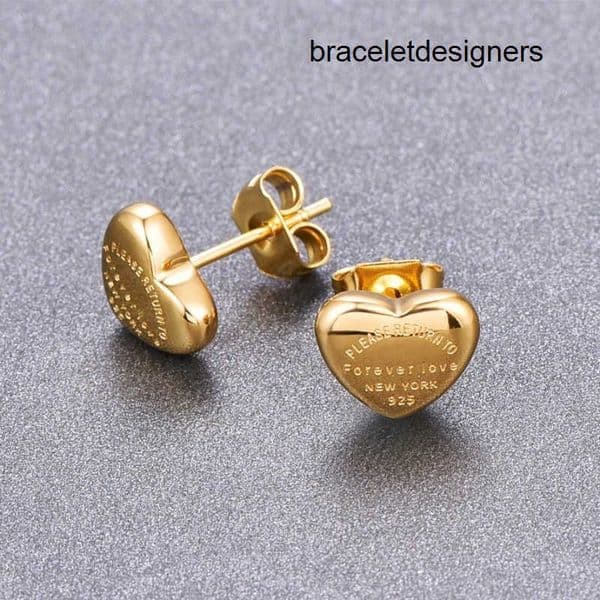 Top 20 Mix Styles Quality Classic Style Women Lover Heart Studs Luxury Titanium Steel Earrings Wedding Party Gifts Wholesale