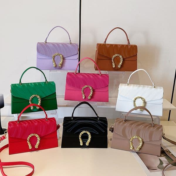 Free delivery luxury shoulder bag Fashionable and minimalist daily handbag women's casual shoulder bag