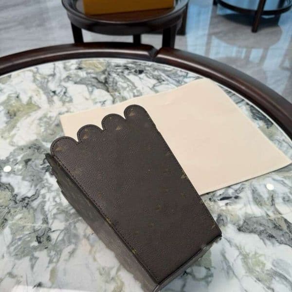 New Home Vase 6 Colors Available Bedroom Living Room Decoration Fashion Trend Versatile Wear-resistant Leather Ins