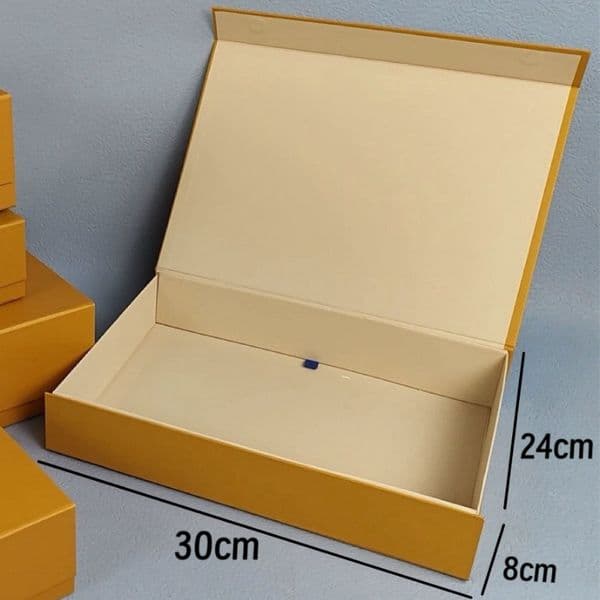 Magnetic Folding Packaging Box Luxury Gift Packaging L Small and Mini Gift Box Paper Bag Accessories Dust Bags Gift Wrap Sets