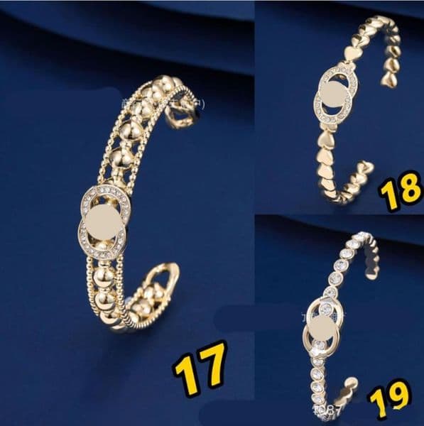 Tennis High quality luxury jewelry Letter inlaid diamond hollow bracelet, retro fashionable and versatile high-end fragrant grandmother bracelet