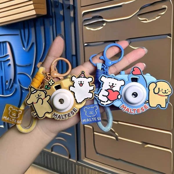 Genuine Line Art Puppy Keychain Projection Camera Series Cute Cartoon Backpack Pendant Childrens Toy for Girls S2604032MTY