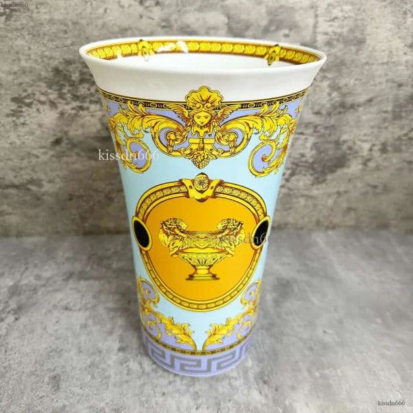 Nordic style plastic vase, modern imitation porcelain vase, living room desk decoration, wedding flower arrangement