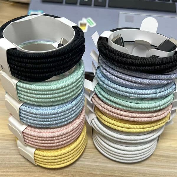 1m/2m Macaron 60W fast charging is compatible with Apple braided cable and dual Type-C 15PD data cables.