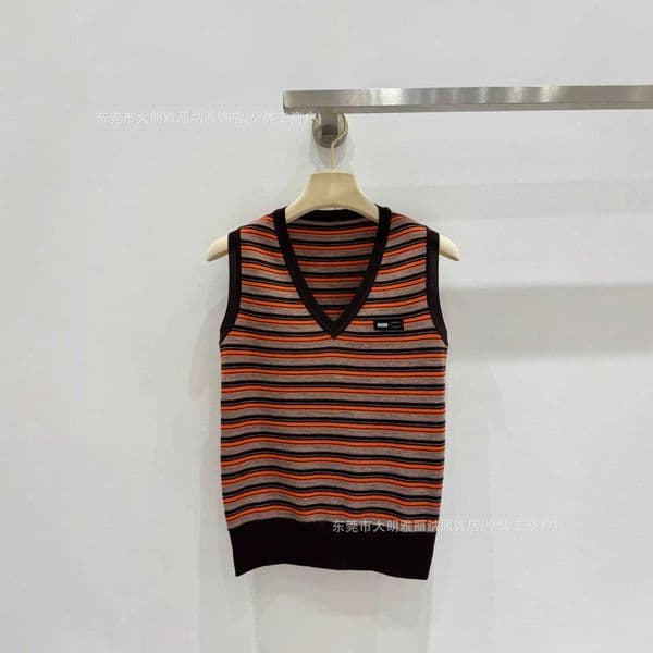 Women's Tanks & Camis Designer Brand Top Level Early Spring New Style Color-Block Striped V Neck Knit Vest OZ7J