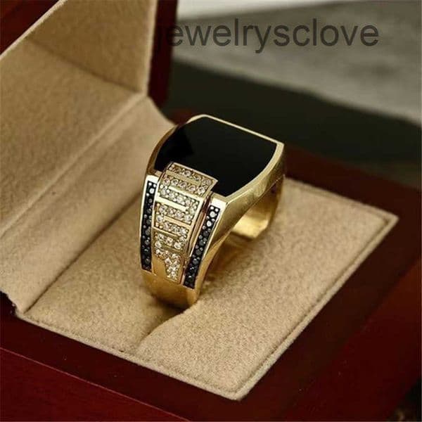 Crystal Enamel Ring HipHop for Men Cool Copper Diamond Finger Ring 18K Gold Silver Punk Rock Black White Enamel Mens Rings Generous Design Male Jewelry Gift