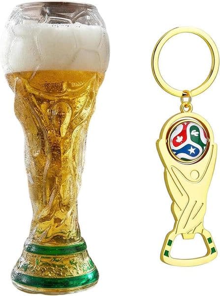 STOCK 2026 Glass Premium Soccer Themed Beer Glasses Men Novelty World Cup Trophy Shape For Game Day Parties Man Cave And Football Fan Gifts 16Oz Free Shipping
