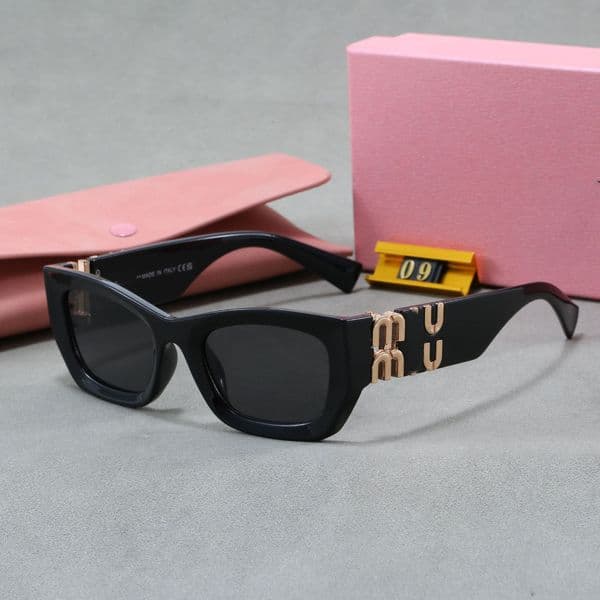 Luxury Designer Sunglasses Women Men Letter Sunglasses Classic Retro Shades Fashion Outdoor UV400 Eyewear Traveling Beach Goggles Sport Driving Sun glasses 09