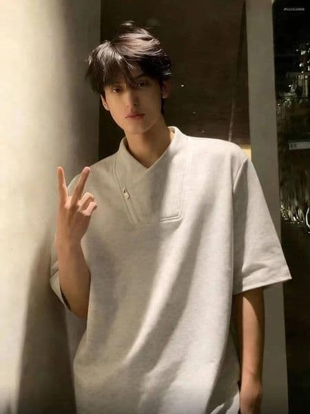 Men's T Shirts White Ey T-irt V-Ne Zipper Ort Sve Loose Fit Summer Faionable Retro American Sle F Irt