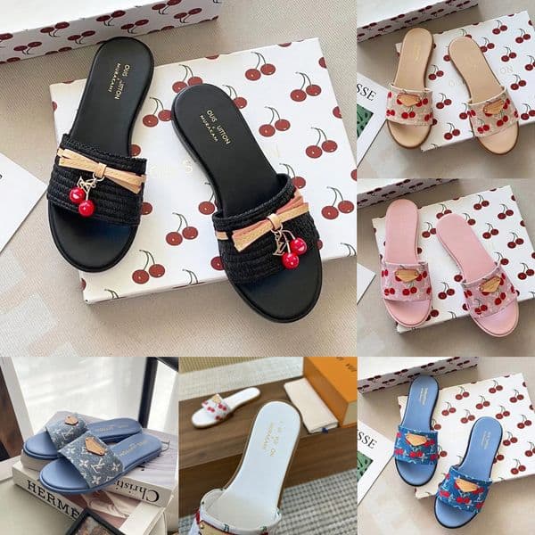 2026 New Designer Women Sandals Classic Floral Print Genuine Leather Flat Slides Summer Beach Woven Slippers Fashion Shoes
