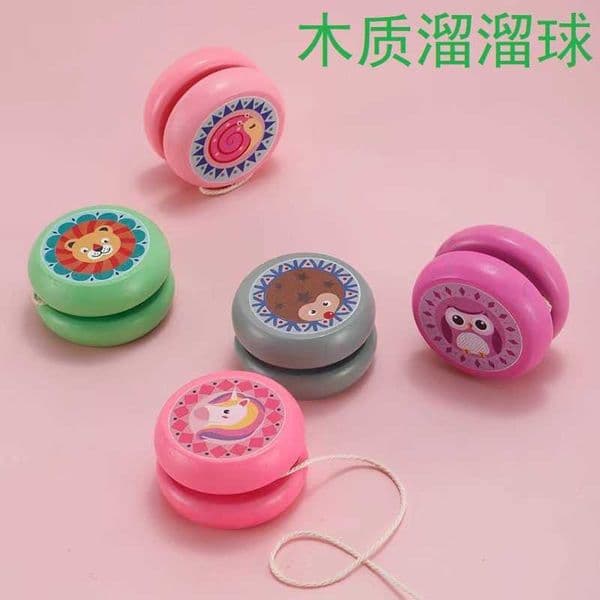 Childrens cartoon wooden yo-yo cute animal spinning toy small gift for kindergarten children classic nostalgic toy S260406