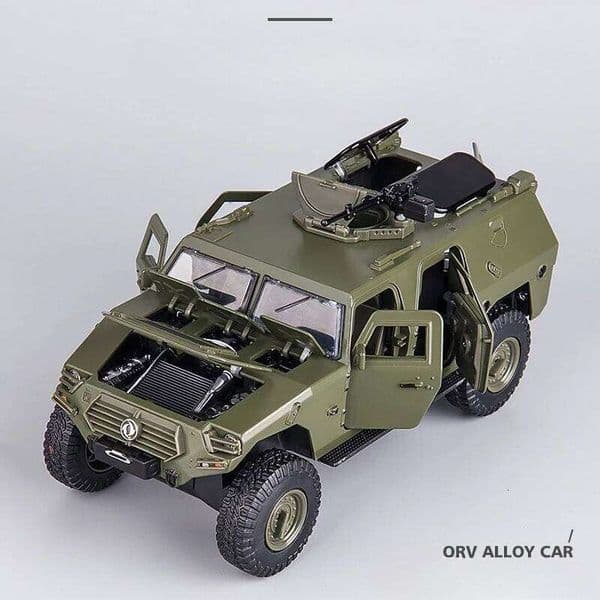 1:24 Alloy Armored Diecasts Metal Toy Off-road Vehicles Tank Police Explosion Proof Car Model Childrens Gift 26Y0402