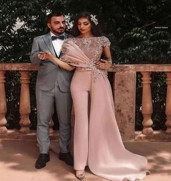 Arabic Jumpsuit Pant Prom Dresses With Train Short Sleeves Flowers Lace Pink Evening Dress Turkey Formal Party Engagement Women Robes De Soiree Vestios Festia A07