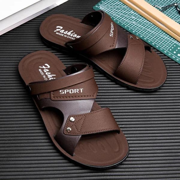 Fashion Sandals Men Summer Slip On Casual Slippers Outdoor Beach Shoes Male Classic Mens Sandals Slippers260407