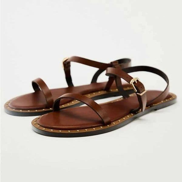 Retro Decoration Flat Sandals Women Summer Sexy Open Toe Metal Buckle Designer Shoes Comfort soft sole Roman Beach Shoes T251215