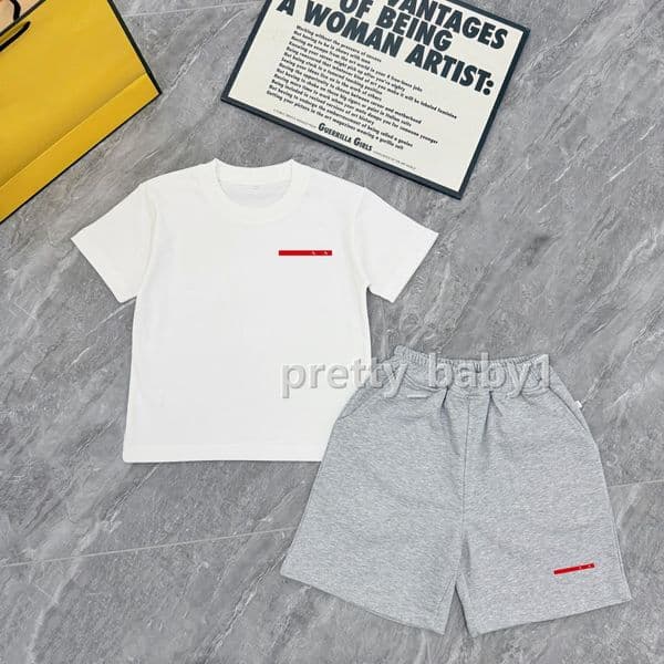 Summer Kids Designer Clothes Boys Clothing Set Classic Printed Cotton T-shirt+Shorts 2pcs Children Toddler Girl Clothes Fashion Kids tracksuit