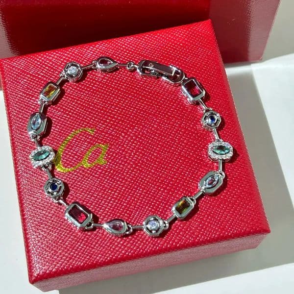 bracelet designer bracelet luxury bracelets for women diamonds gem bracelets 12A high quality alphabet valentine gift elegant women bracelet Valentine Gift good