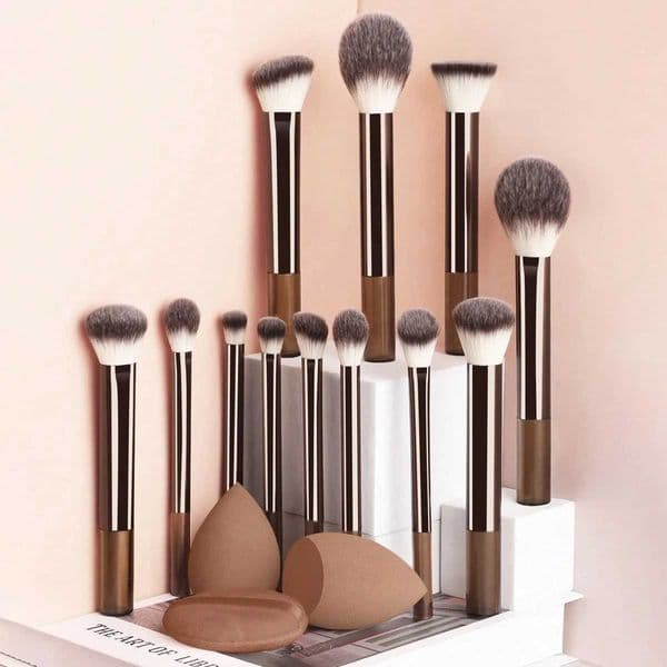 12pcs Professional Makeup Brush Set Incl Eyeshadow Powder B Brushes 2pcs Makeup Sponges 1pc Powder Puff Complete Trave W251118