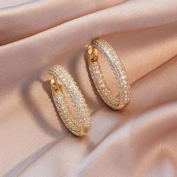 UILZ ious classic full-set cubic zirconia earrings for women suitable for daily wear Christmas gift jewelry 260409BJ