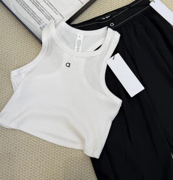 womens Yoga Sports Bras Top Bra Shockproof Jogger Fitness Sports Vest Pilates Thread Hollow Beauty Back Tight Yoga Bra Tank