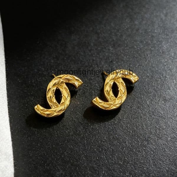 cc earrings Designer Jewelry bright gold diamond pattern earrings fashionable earrings channels earrings