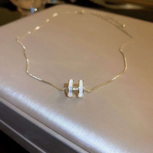 H Nacklace Designer Collarbone Chain Pendant Necklace Genuine Gold-Plated Zirconia H-Letters Pendant Hollow-Out Premium Jewelry Valentine's Day Gifts 145