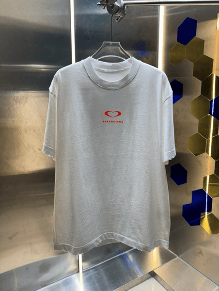 2026SS Men's Plus Tees & Polos Men's Designer White T-shirt Women's Fashion Pattern Printing Short Sleeve Men's and Women's Clothing F4S3