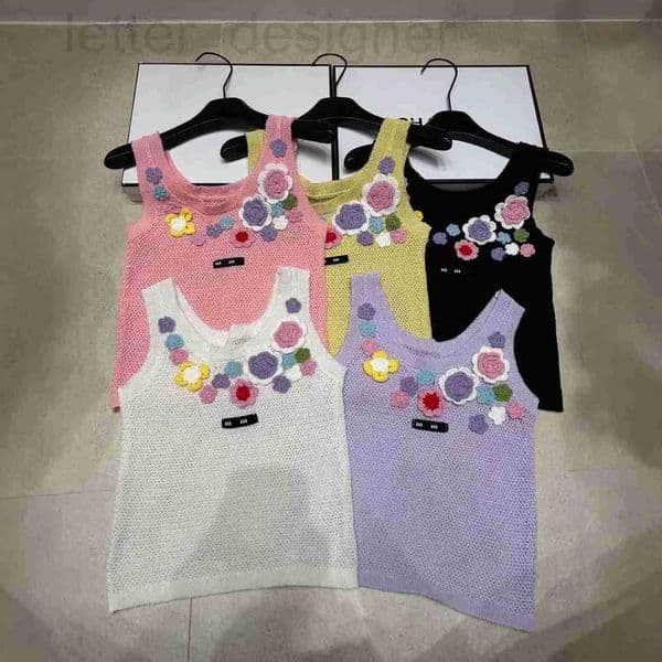 Designer Women's Tanks & Camis Spring Summer New Knitted Letter Print Colorful Floral Sleeveless Pullover Tank Top Slim Fit Versatile Women's Camisole WQ98