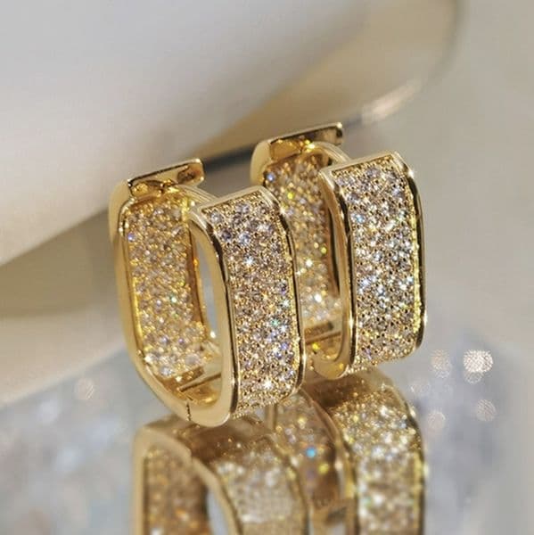Luxury Diamond Earrings For Womens Female Gold Hoop Earrings Zircon Ear Buckle Young Women Fashion Earrings Jewelry