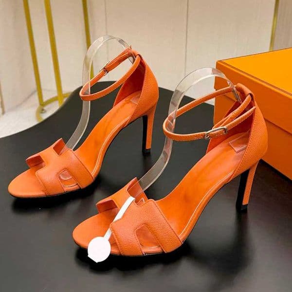Top quality genuine leather fashionable versatile high-heeled sandals, luxurious designer slim heels, sexy women's evening dress shoes factory footwear With box 35-42