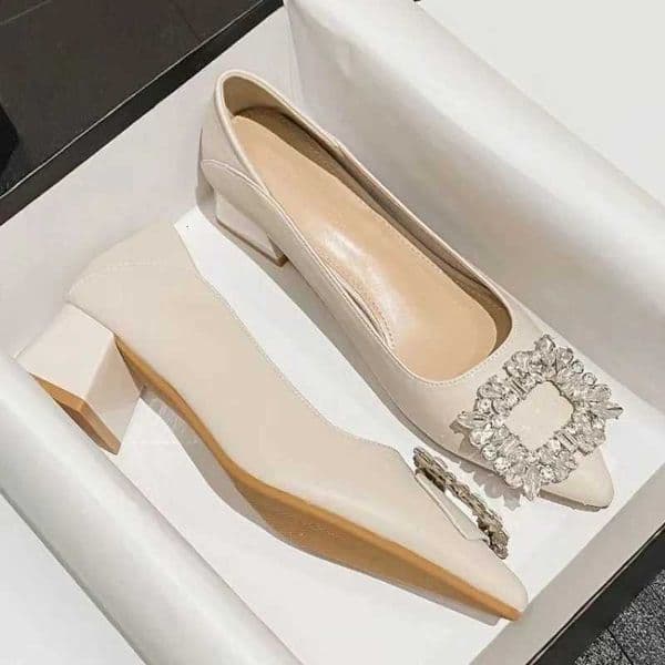 Womens Elegant Black Mid Block Heels Pumps with Crystal Rhinestone Pointed Toe Dress Shoes Z260411