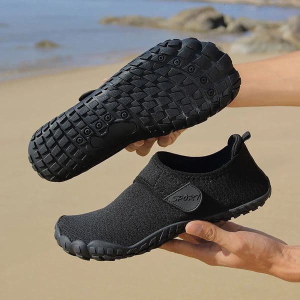 Lager Size Unisex Mucltiple Usee Gym Footwear Couples Snorkeling Quick-Drying Beach Game Aqua Shoes Indoor Fitness Squat Shoes 260410BJ