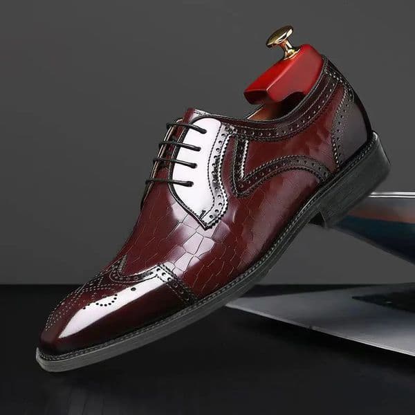 Fashion Men Oxfords Shoes High Quality Pointed Wedding for y Brogue Dress Office Gentleman Man Flats 3848 260413BANJIA