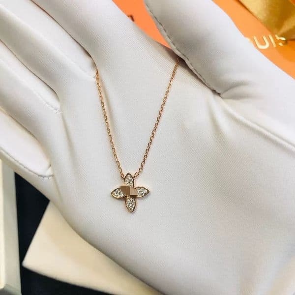 Designer Necklace For Women Four leaf Clover Pendant Necklace 18K Gold Diamond Pendant Necklace Designer Jewelry Luxury Necklace clover necklace Rose Gold