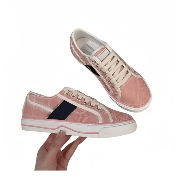 New Couple sneakers Flat Retro Sneakers Women Men Shoes Classic Blue Pink Vintage Embroidery Low Top Leather Tennis shoes