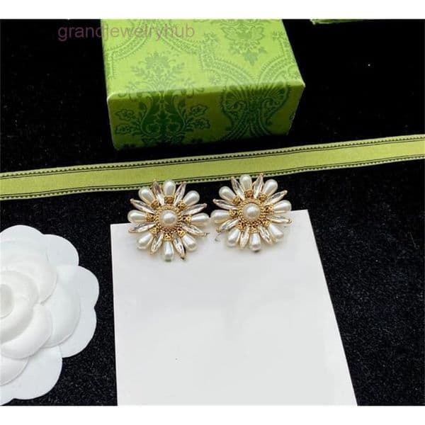 designer gg earrings Designer Earring Flower Stud Designer Letter Diamond Earrings Letter Stamps Hoop Crystal Petal Earring Gift