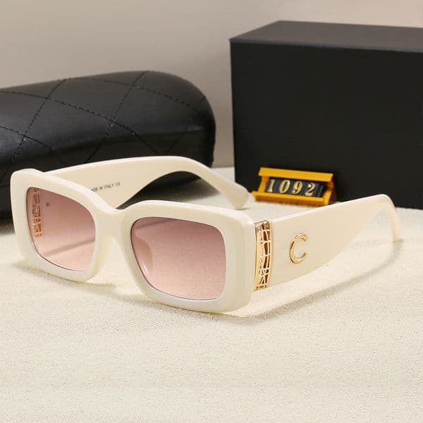 Designer Luxury Sunglasses Fashion Women Shades Sunglasses Classic Elegant Women Men Sun Glass Summer Spring Adumbral 37Colors Option Eyeglasses