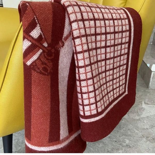 Luxury Designer 3 Colors 90% WOOL Red art Horse H Blankets And Cushion 135&170Cm 1500G TOP QUAILTY Thick Home Sofa Blanket Big Size Free Shipping 12