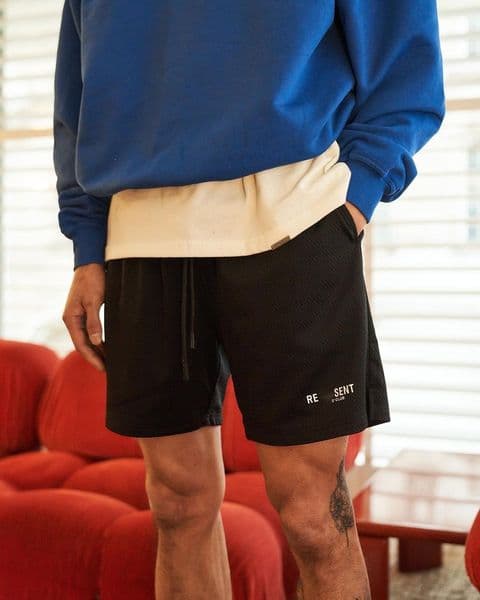 Designer Men's Gym Shorts Streetwear brand Summer Quick Drying Breathable Beach Shorts Fashionable Trendy Sports Pants Men's Clothing