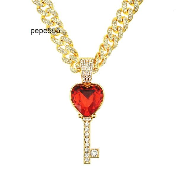 Trendy Men and Women Cool Red Heart Key Pendant Necklace Large Buckle Inlaid Cuban Chain Accessory
