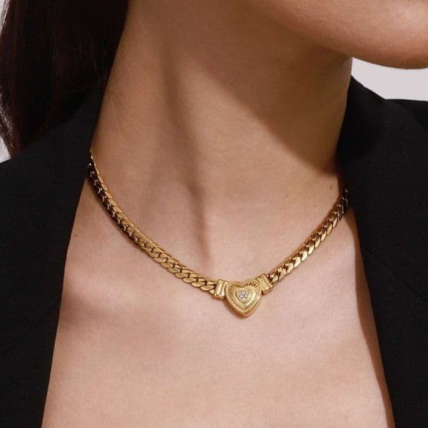 European And American Style Stainless Heart High-End Rhinestone Collarbone Chain Titanium Steel Jewelry Necklace