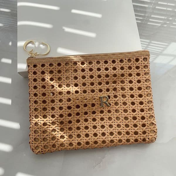 2026 New Designer Women Lady Rattan Weaved Zipper Giveaway Bag Ic Cosmetic Beauty Pouch Makeup Organizer Storage Case With VIP Gift Box Free